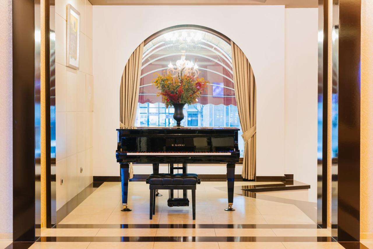 Hotel Dukagjini เปเย ภายนอก รูปภาพ