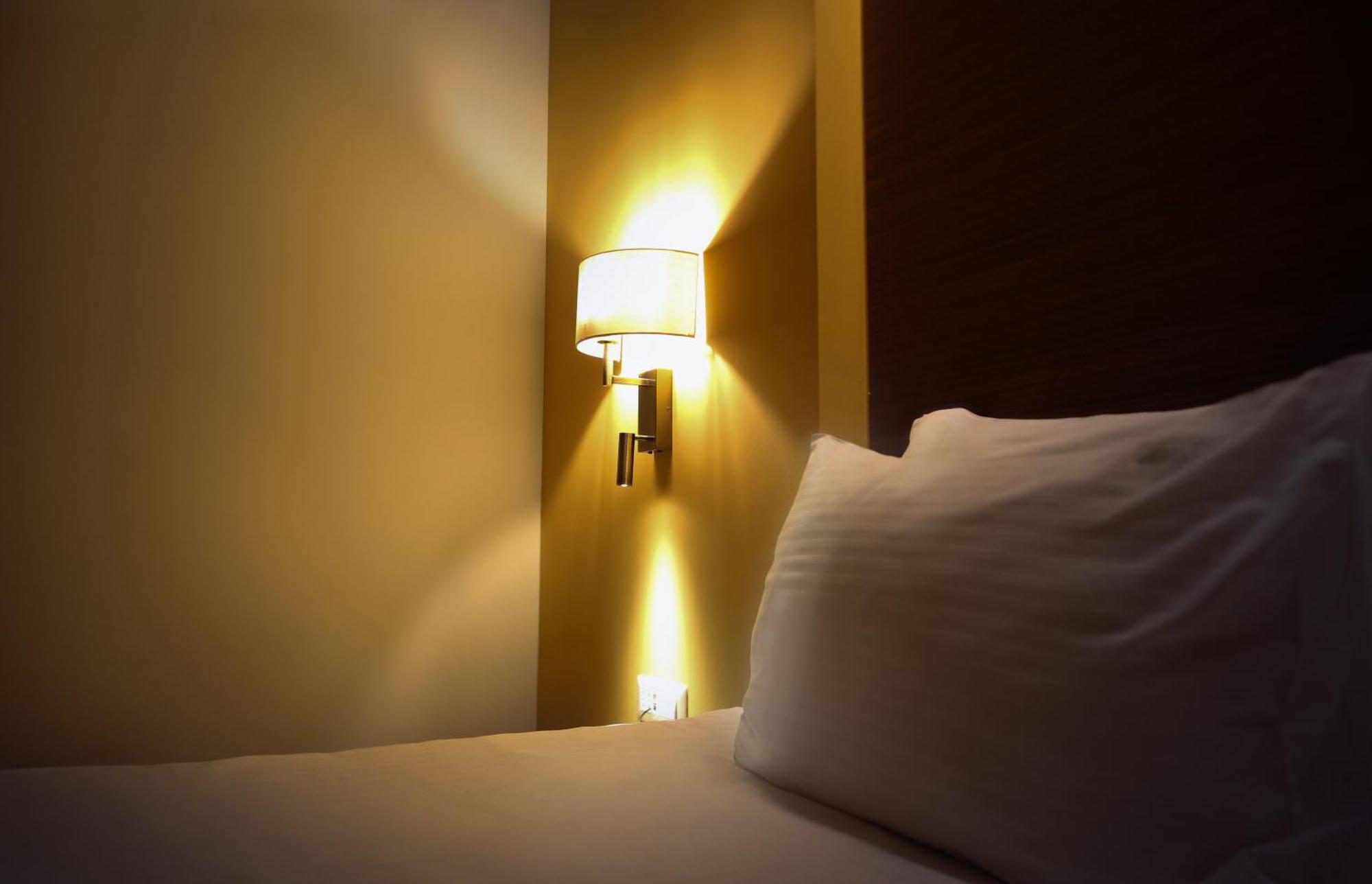 Hotel Dukagjini เปเย ภายนอก รูปภาพ